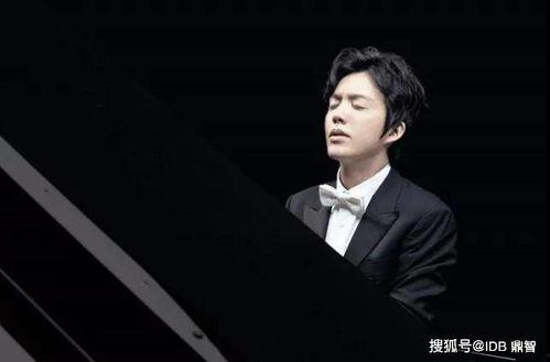 娱乐圈吃瓜许巍是谁啊,揭秘“吃瓜群众”热议的许巍是谁之谜